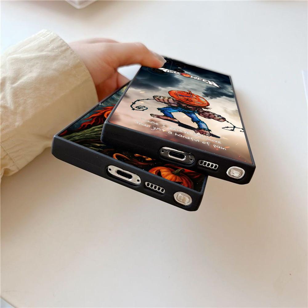 Coque de téléphone H-Helloween - Phone Cases H&M avis et prix
